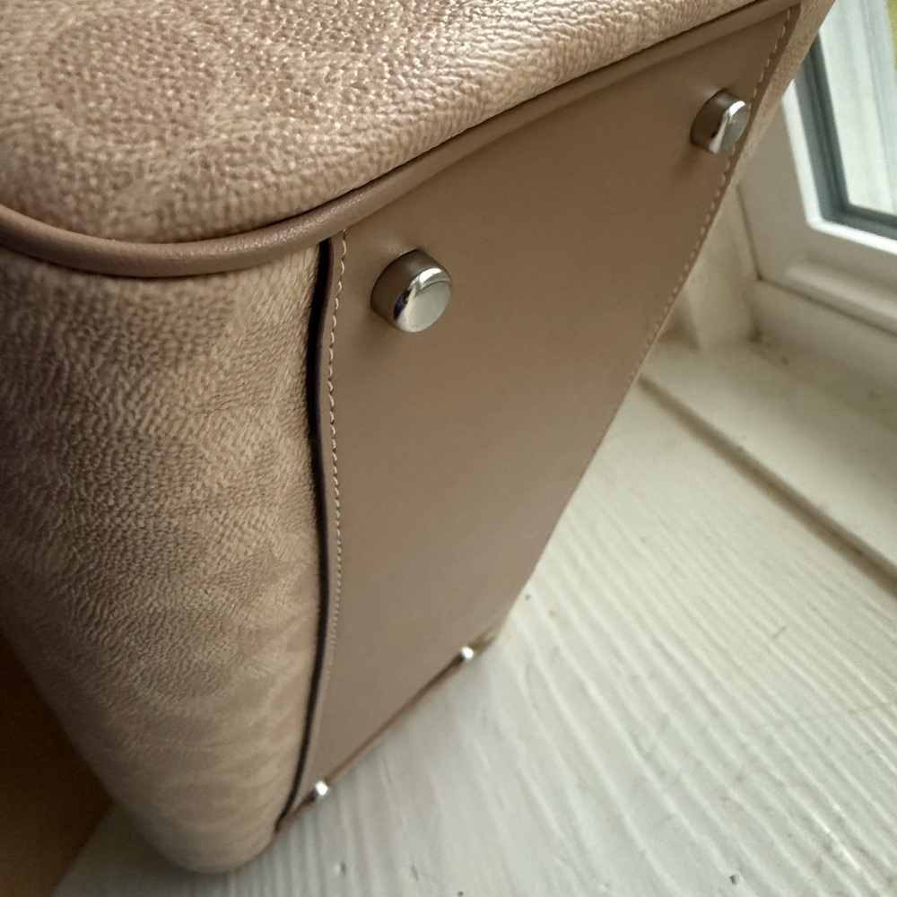 Coach Beige Signature Canvas Satchel with Tan Trim - Picture 6 of 15